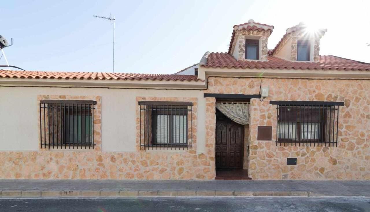 La Del Alba Seria *